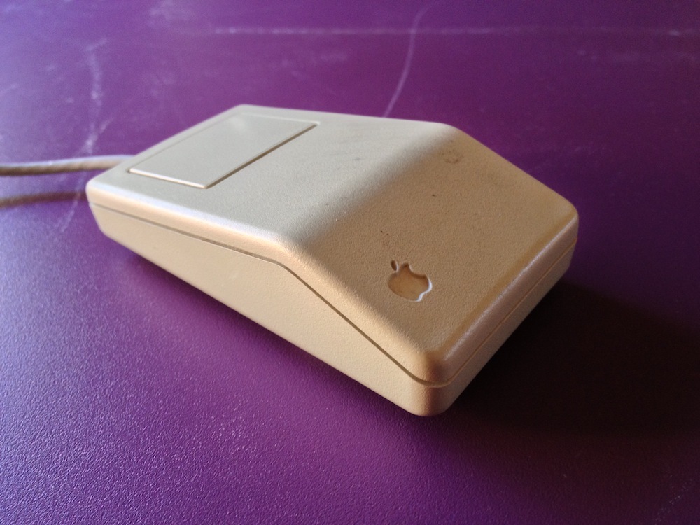 Early Apple mouse