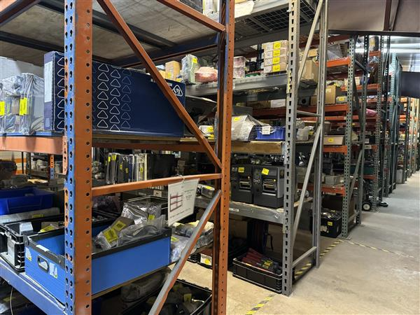 DougDeals Warehouse DougDeals Warehouse
